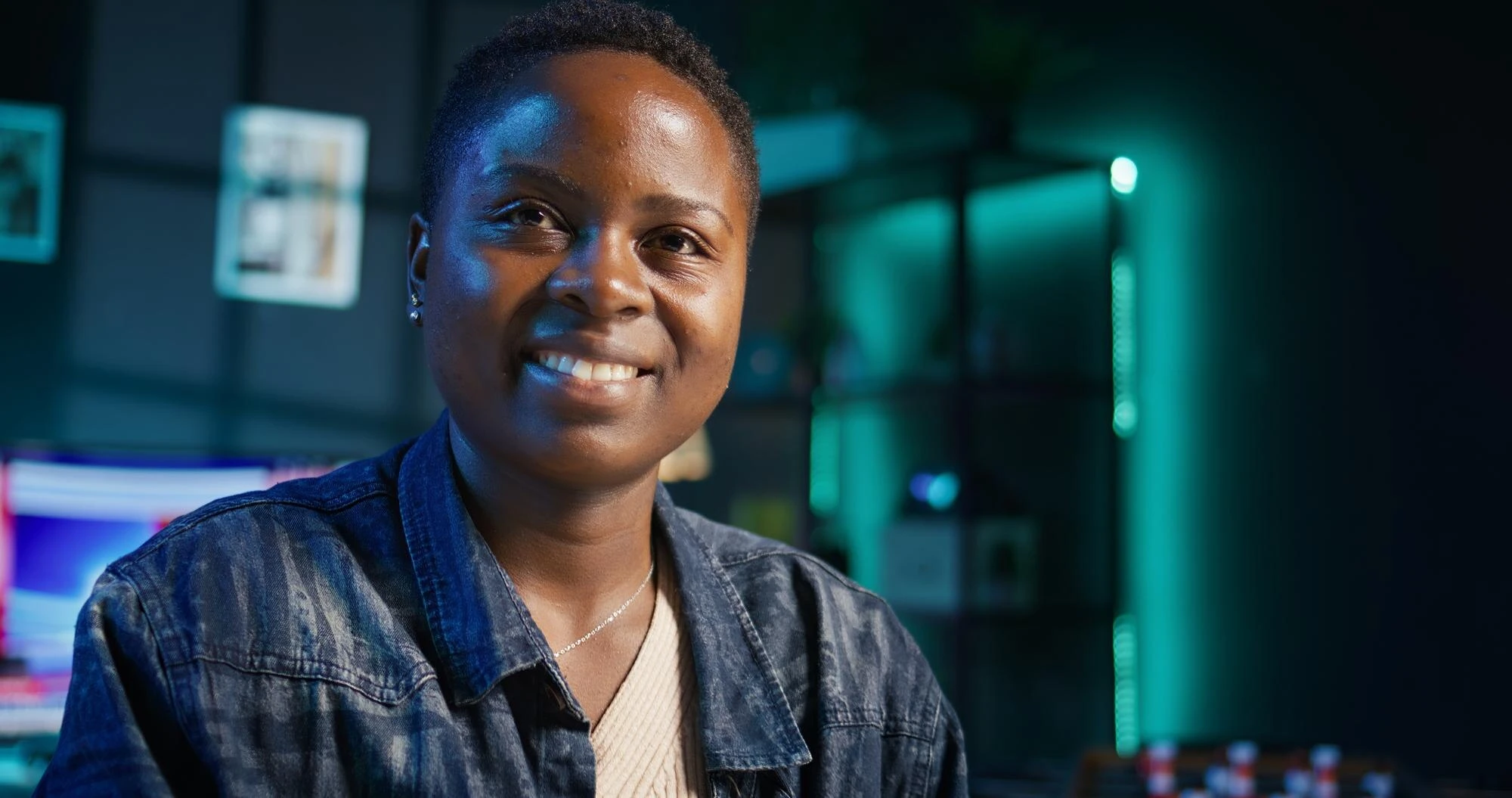 Top Universe students learning technology